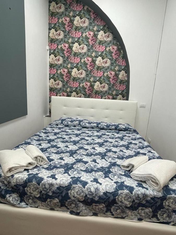 Appartamento Int 1 Рим Экстерьер фото